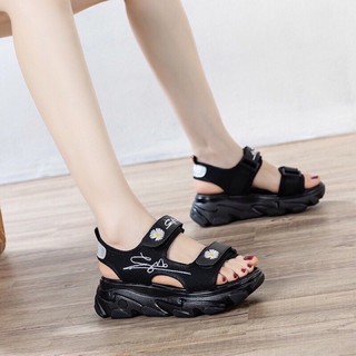 SANDAL HỌC SINH 2 QUAI HOA CÚC