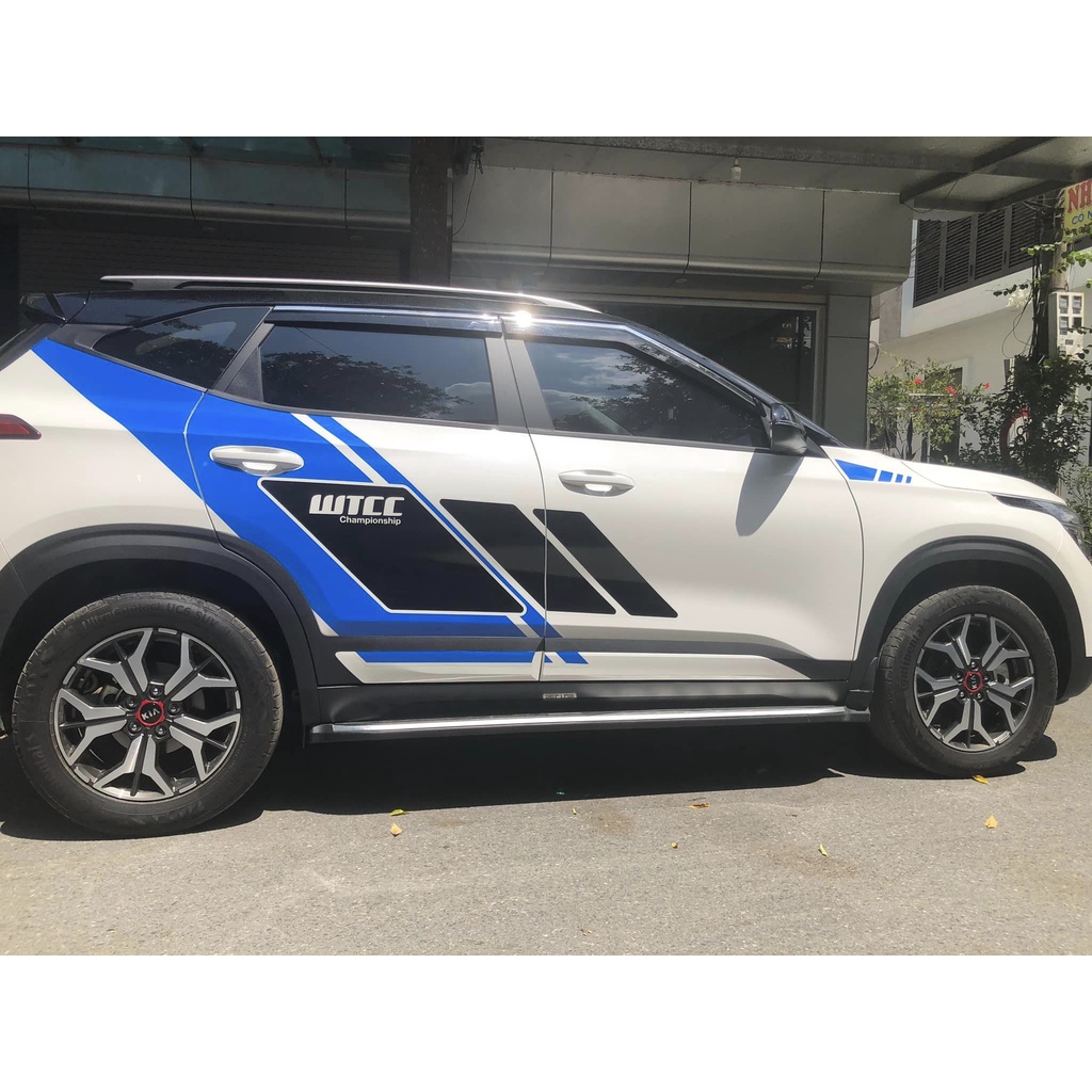 Decal dán sườn xe Kia Seltos_ảnh thật khách dán