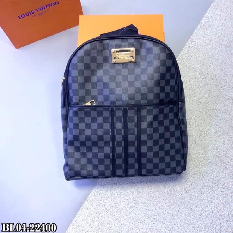 Cặp LV cho anh cắp sách tới trường | BigBuy360 - bigbuy360.vn