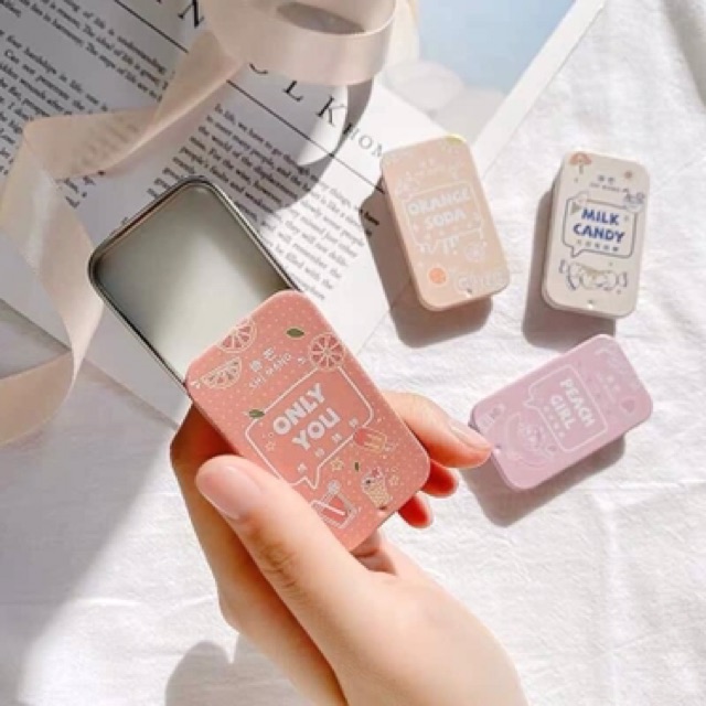 NƯỚC HOA KHÔ MINI ( hộp thiếc nhỏ xinh xắn)