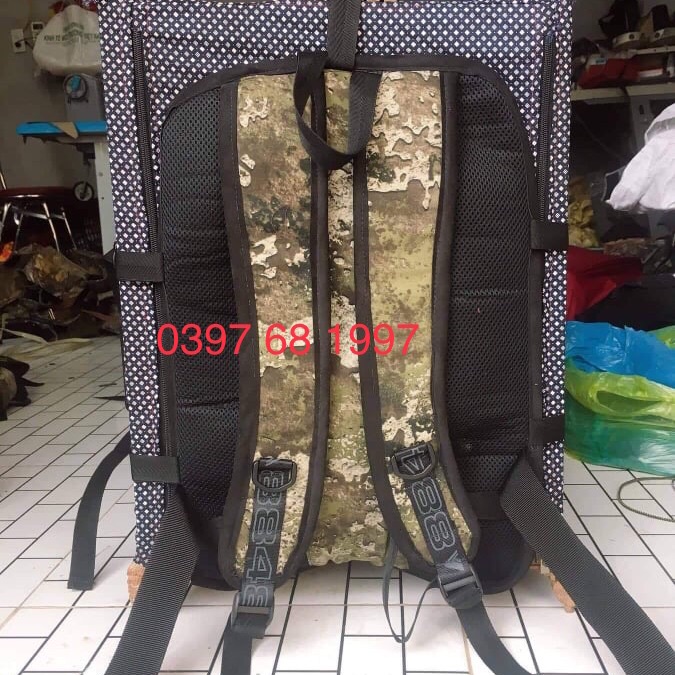 Ba lô đeo lồng đấu