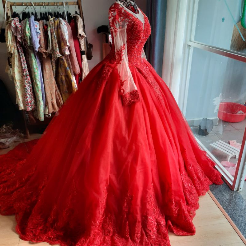 Váy cưới đỏ tay dài tùng kim tuyến to chân ren siêu đẹp, new 100%