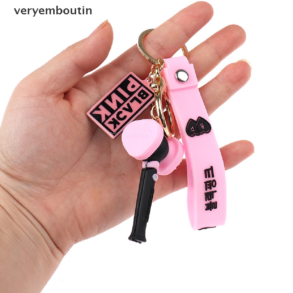 Móc khóa hình nhóm nhạc BLACKPINK GOT7
