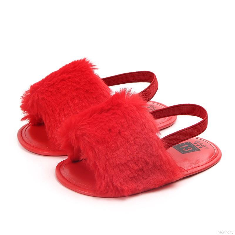 Giày sandal lông xù chống trượt cho thời trang cho bé gái
