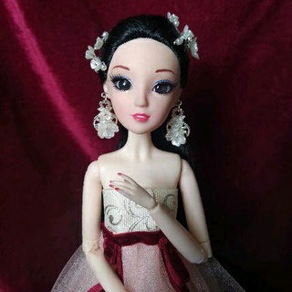 bông tai búp bê  p16