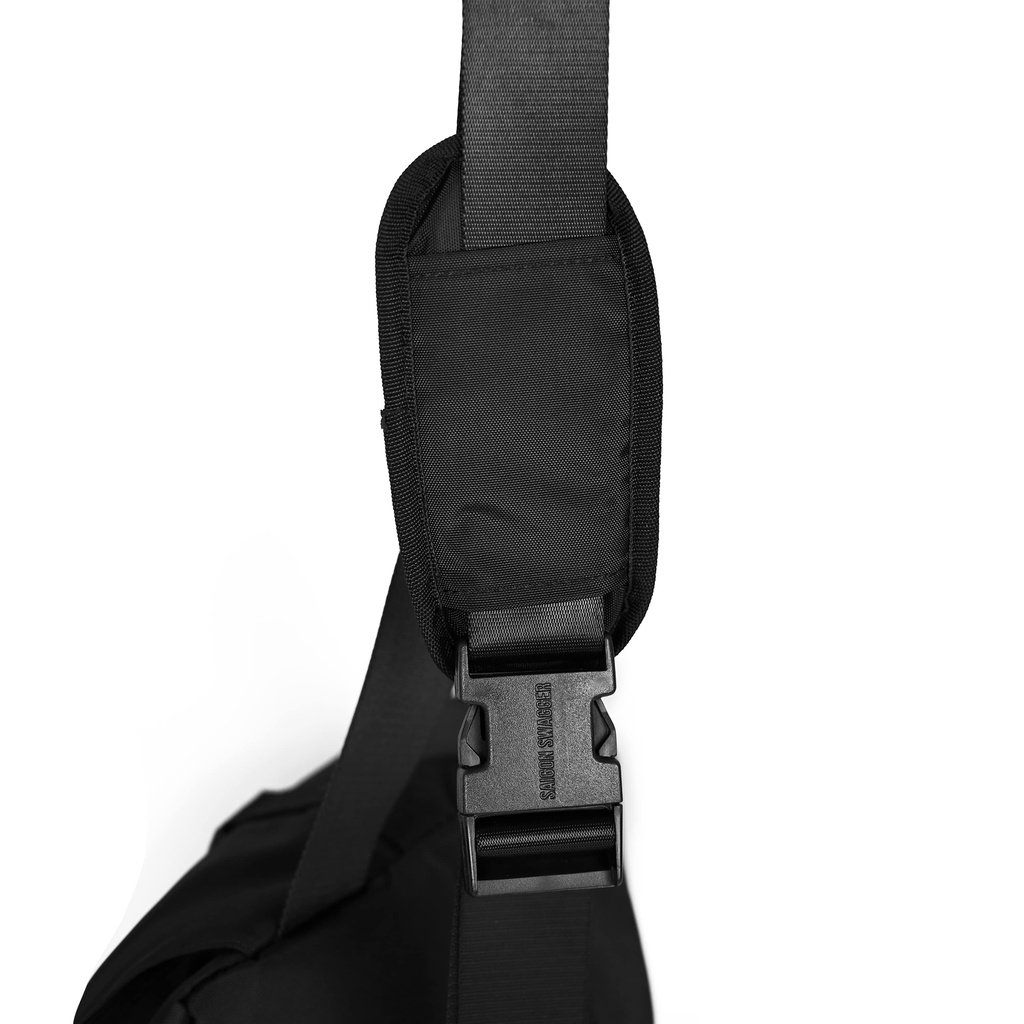 Túi Đeo Chéo Nam, Nữ SAIGON SWAGGER® SGS Logo Sling Bag-Ngăn Chống Sốp Laptop 12inch