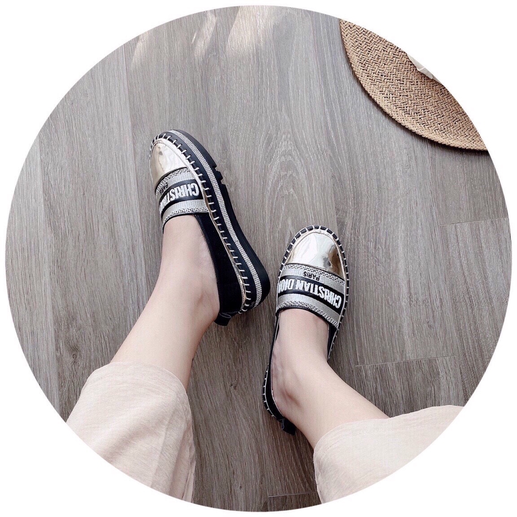 Giày lười nữ đế cao viền nạm đá da bóng sang chảnh | BigBuy360 - bigbuy360.vn