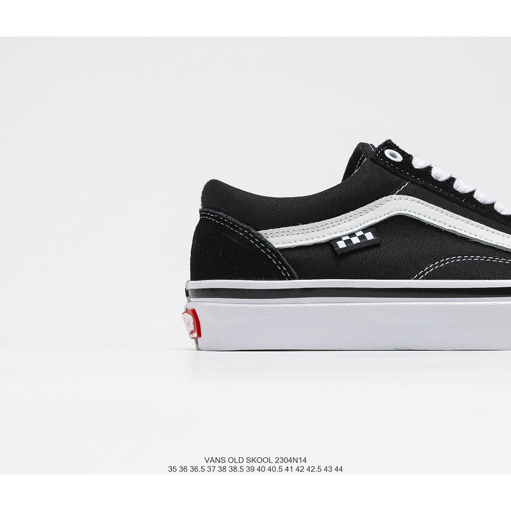 On hand vans old skool low cut sneakers shoes dành cho nam và nữ giày