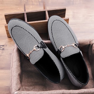 Elegant and elegant mesh patterned men's loafers