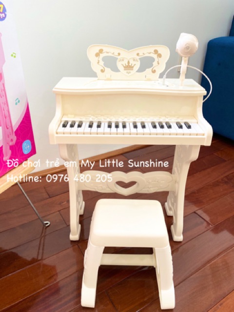 Đàn piano có micro cho bé