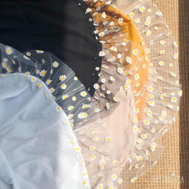 Tana dress - váy 4 tầng nhún đuôi lưới hoa cúc