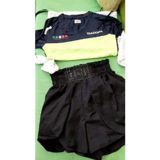 set đồ bơi và mũ chuông