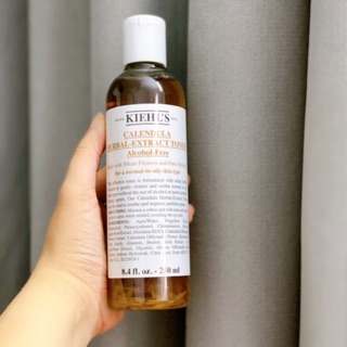 Toner hoa cúc Kiehl’s