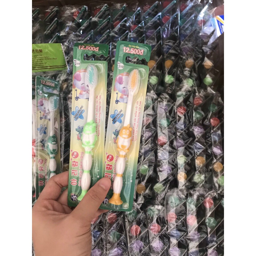 Sỉ 12 Cây Bàn Chải Đánh Răng Trẻ Em Hình Thú Dễ Thương