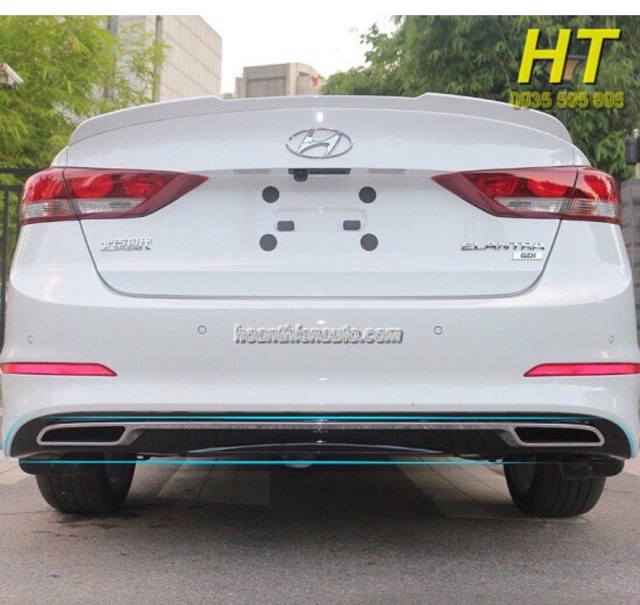 Lip sau chia 2 pô cho Elantra 2016-2018 mẫu Mercedes E250