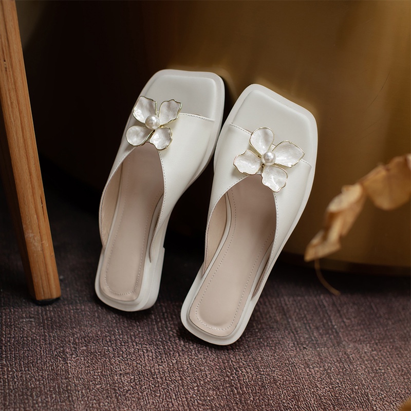 Dép nữ đế bằng quai ngang bản rộng hoa mai đính ngọc hàng quảng châu cao cấp DNQC-MINHTUYETSHOES