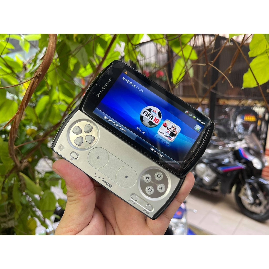 Điện thoại Sony Xperia Play R800i chính hãng