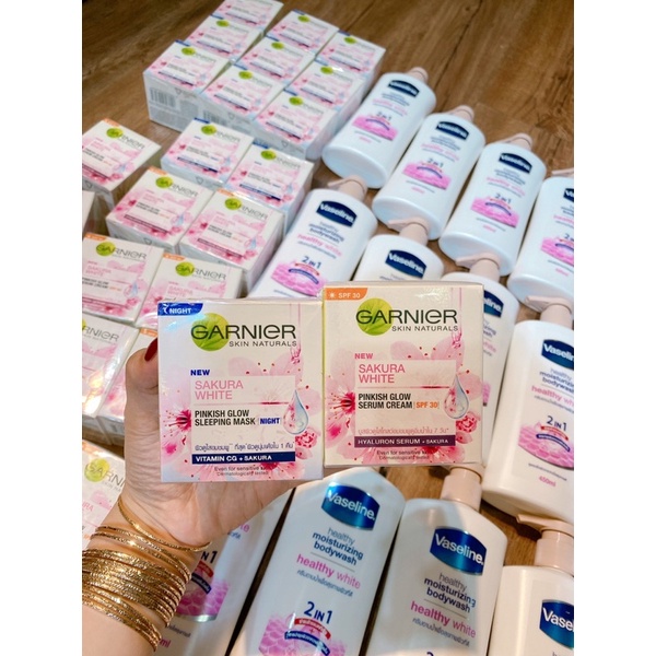 Kem Dưỡng Trắng Da Garnier Sakura White 50+Thái Lan