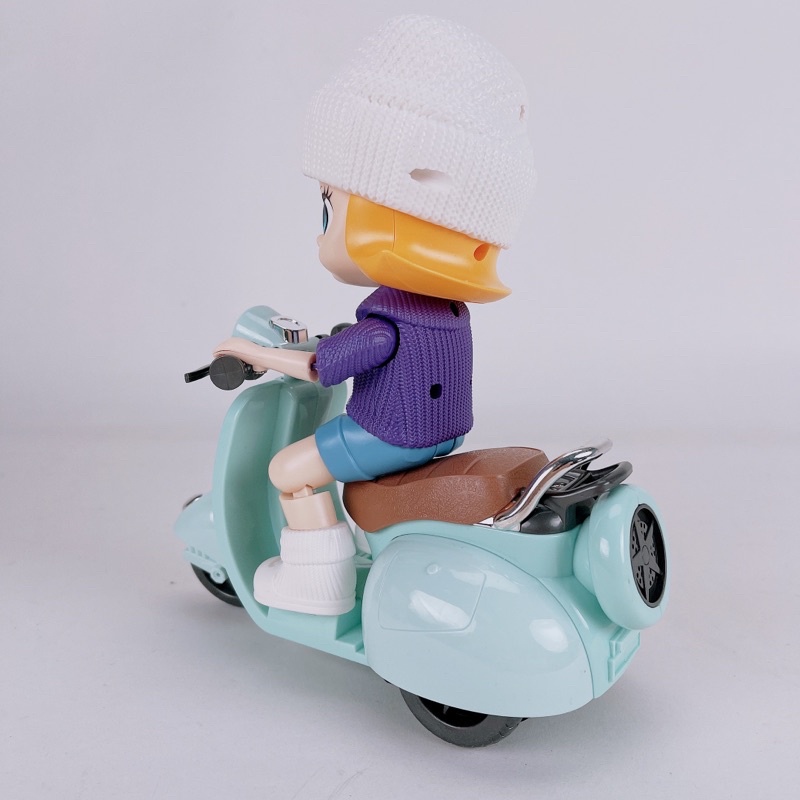 Bộ Đồ Chơi Bé Gái Lái Xe MoTo Chạy Pin Có Nhạc Có Đèn Xoay 360độ cực hay