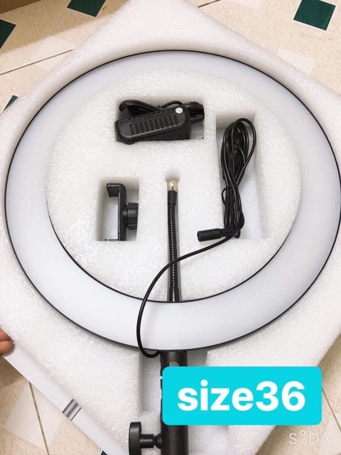 Đèn livestream size 36 bóng dẹt siêu sáng kèm chân đèn 2m1 | BigBuy360 - bigbuy360.vn