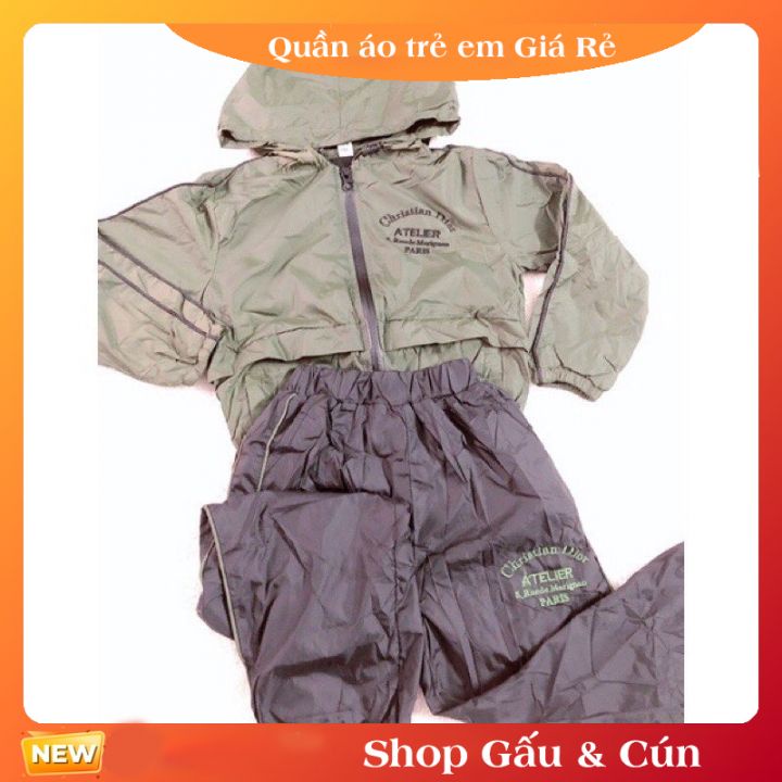 Bộ quần áo gió cho bé trai màu rêu 2 lớp, mũ có rút từ 12-16kg