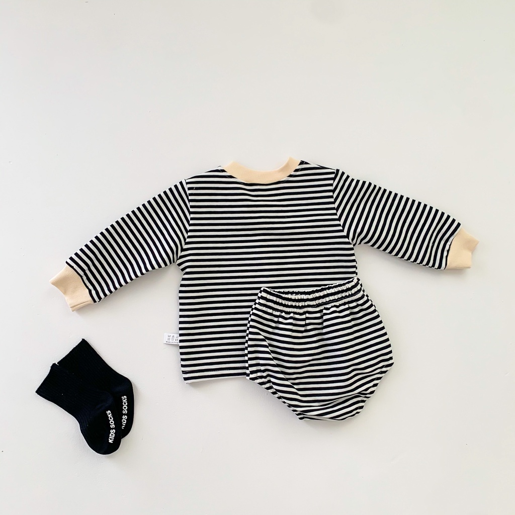 Set Áo Khoác Cardigan Tay Dài &amp; Quần Short Cho Bé Sơ Sinh