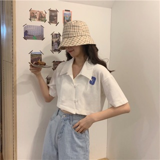 Áo croptop polo cổ bẻ 🍬🍭🍭