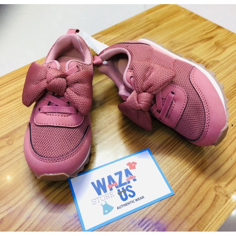 GIÀY THỂ THAO BÉ GÁI HM AUTH UK