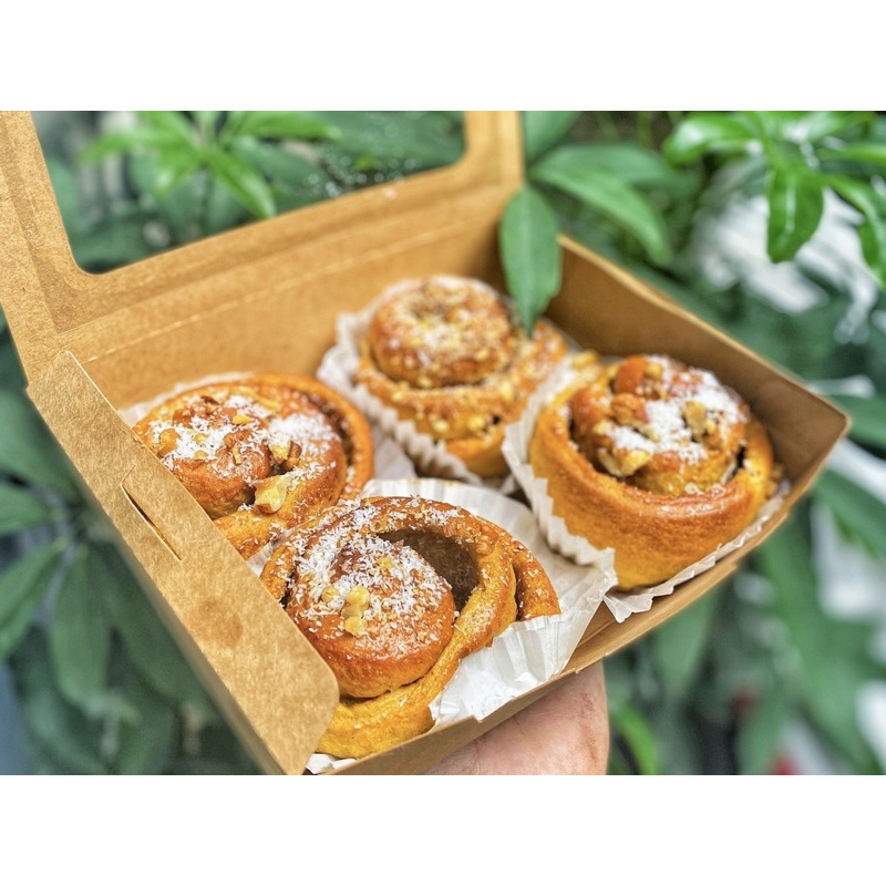 Bánh Cinnamon roll