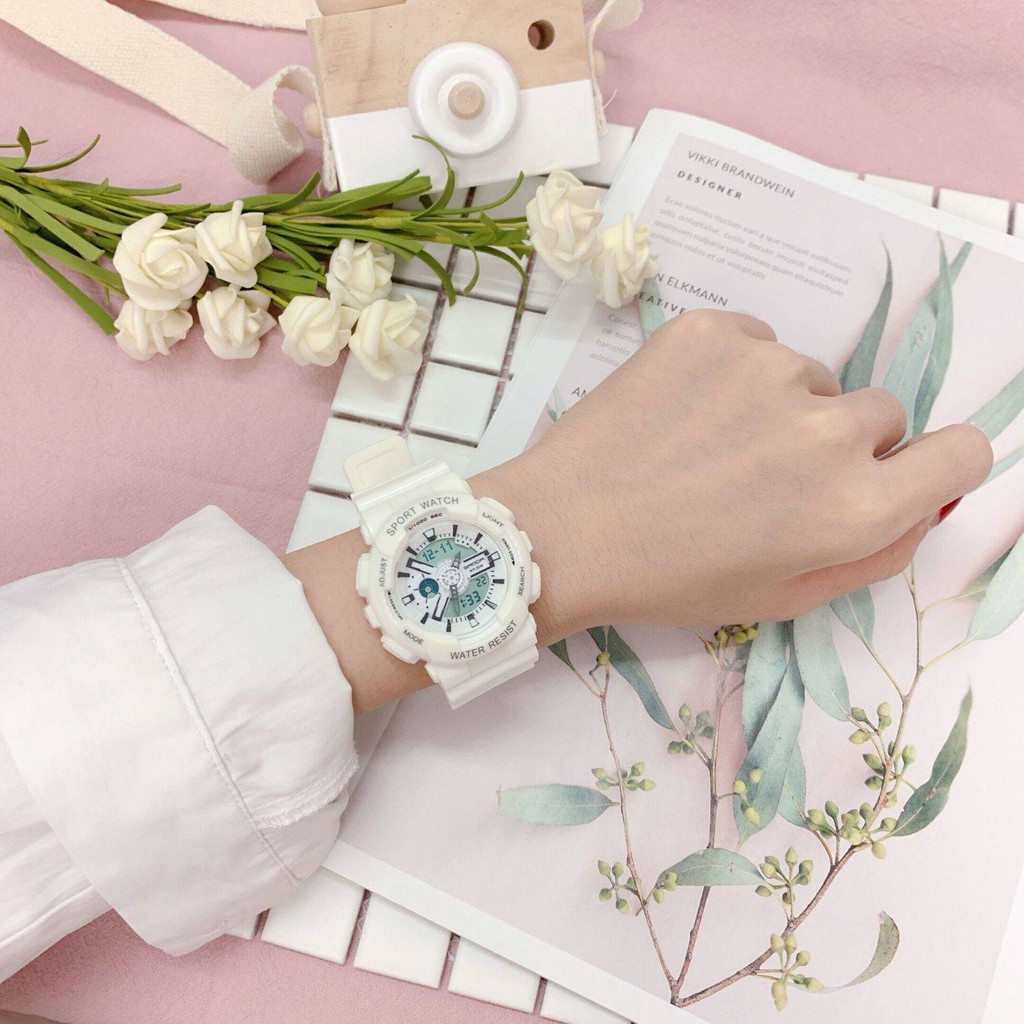 Phiên bản Hàn Quốc của đồng hồ thể thao thời trang đơn giản không thấm nước | BigBuy360 - bigbuy360.vn