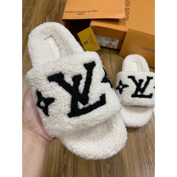 Dép lông siêu cấp Lv_full box xịn xò_giày lv