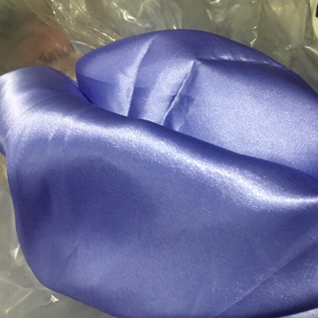 Vải phi bóng màu tím nhạt hoa cà 1mx khổ rộng 1,5m chất khô phồng của Vải rẻ HB shop