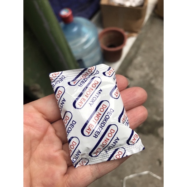 Hạt hút ẩm 20g cho thực phẩm giá 42k/1kg