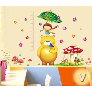 Decal dán tường Thước đo chiều cao gấu che ô