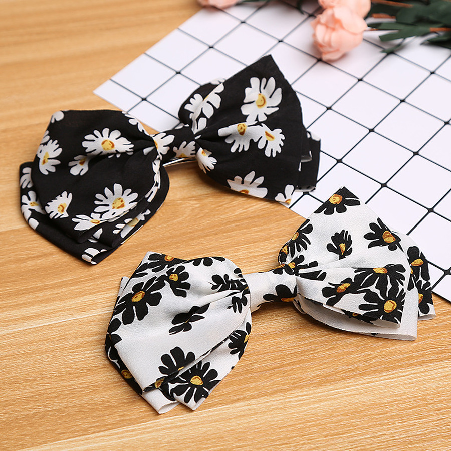 Phụ kiện trang trí tóc hình hoa cúc xinh xắn cho nữ