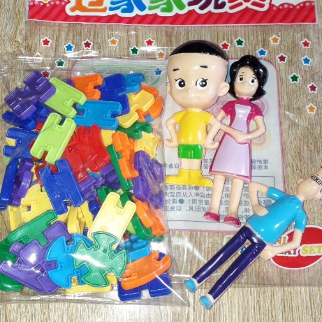 Sét lắp ráp đa năng bằng nhưa có trên 50 chi tiết 911 và gia đình con đầu to rất đẹp