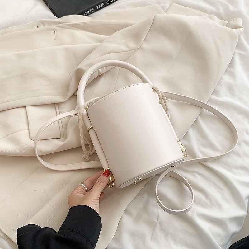 Túi xách tay đeo vai IELGY thời trang trẻ trung chất lượng cao dành cho nữ