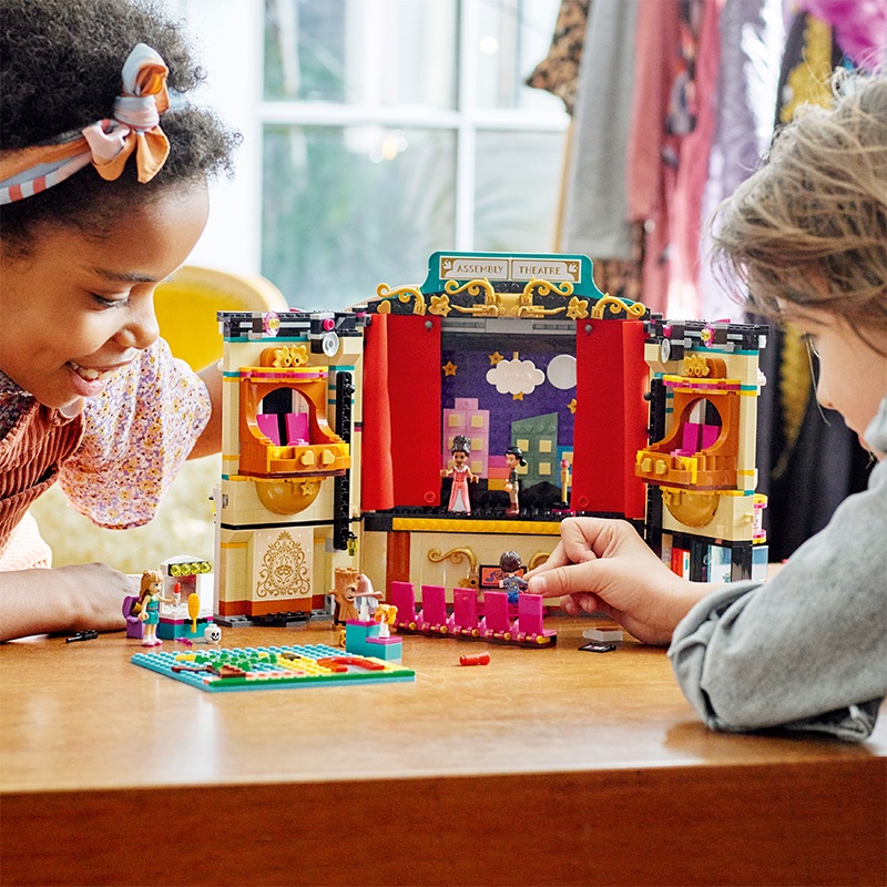 Đồ Chơi LEGO Sân Khấu Nghệ Thuật Của Andrea 41714 (1154 chi tiết)