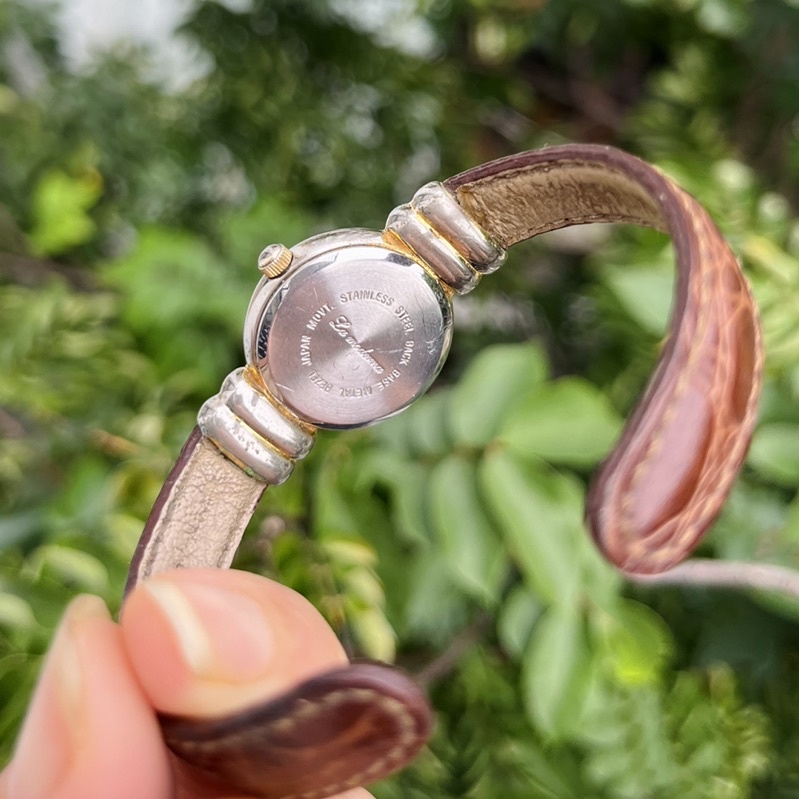 Đồng hồ si Nhật nữ - hiệu La moderna