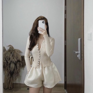 Áo len dài tay phối khuy