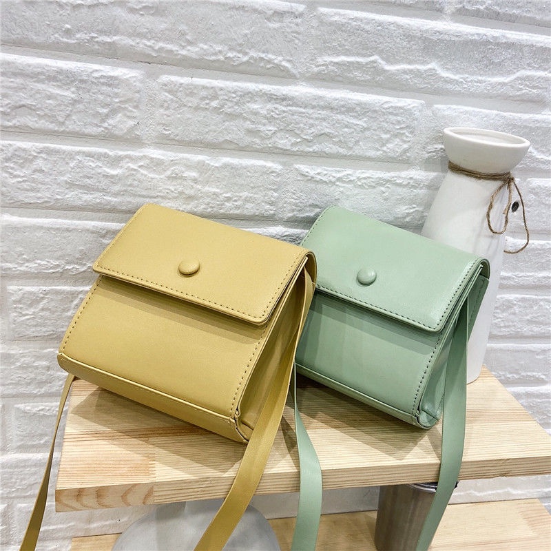 Túi đeo chéo IELGY dáng vuông màu trơn dễ phối đồ thời trang Hàn Quốc