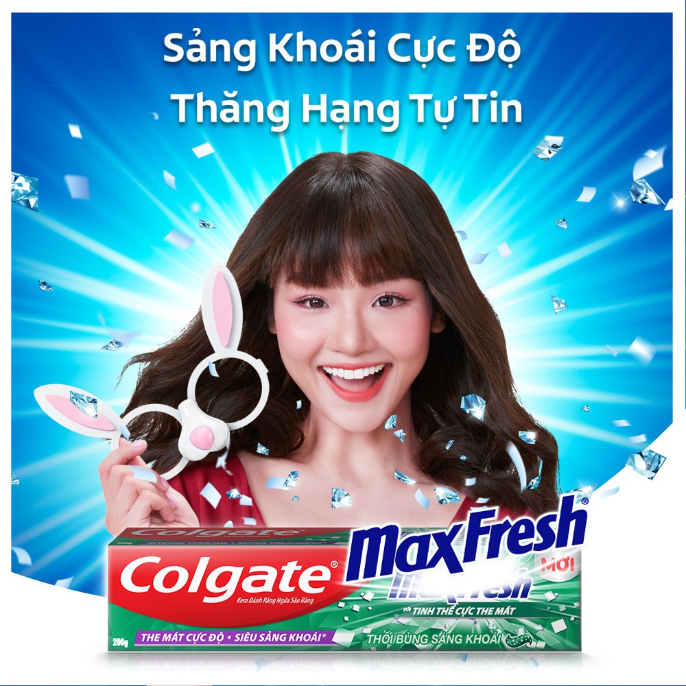 Kem Đánh Răng Colgate Max Fresh Thổi Bùng Sảng Khoái Tinh Thể Cực The Mát 230g + Bàn Chải Lông Tơ