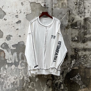 Áo nỉ “TVD PLUS SWEATER”