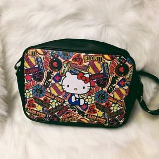 TÚI ĐEO CHÉO HELLO KITTY