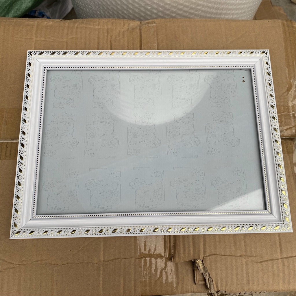 Khung ảnh ,khung bằng khen trang trí đẹp viền trắng, viền vàng 21x30 cm