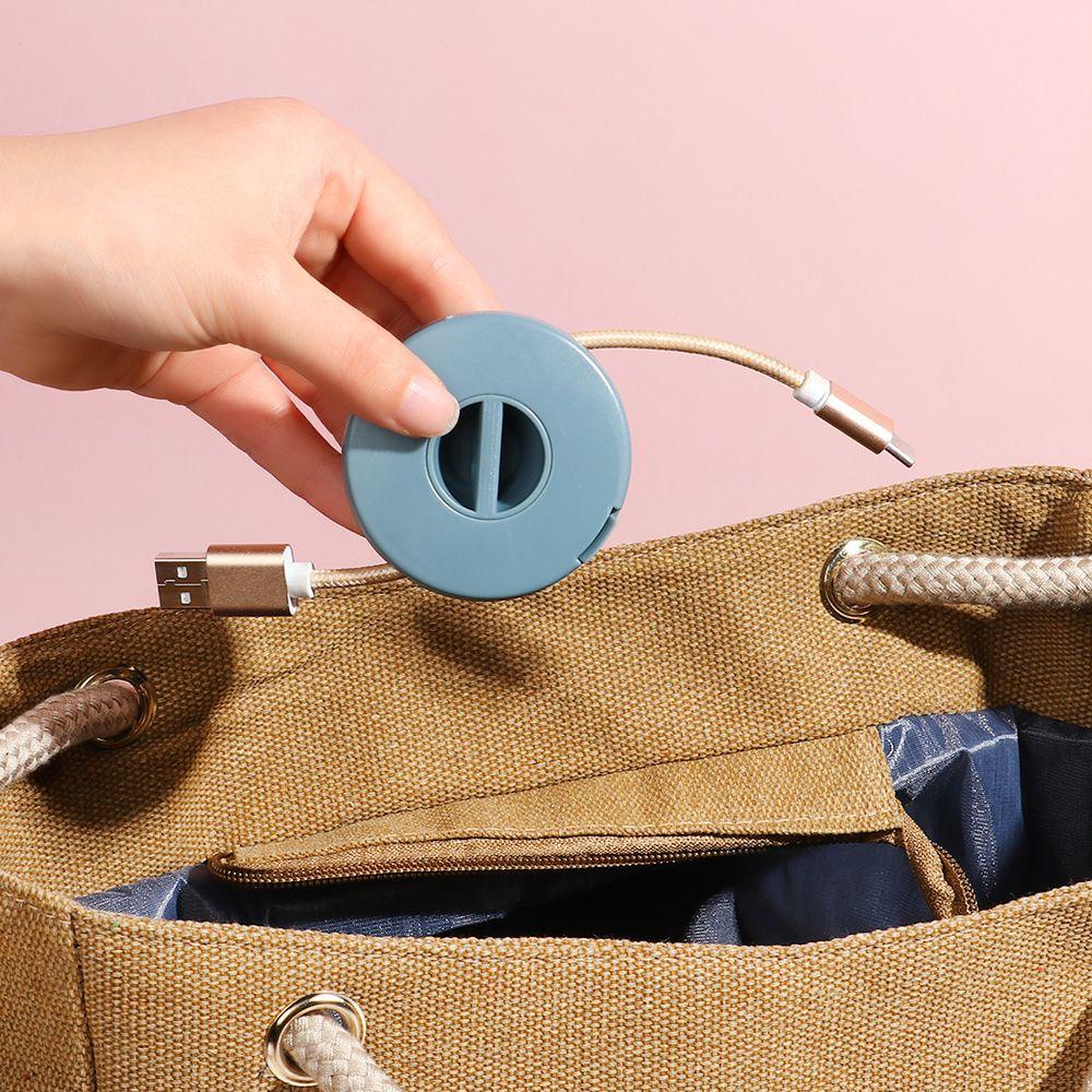 Giá Đỡ Dây Cáp Tai Nghe Bằng Nhựa Tiện Dụng