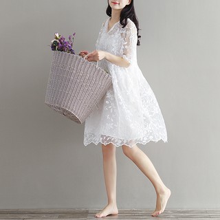 Đầm ren trắng thêu 320