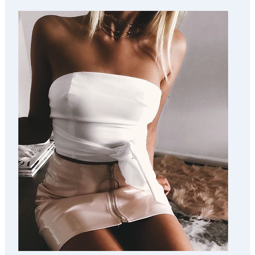 Chân váy ngắn nữ tính thời trang