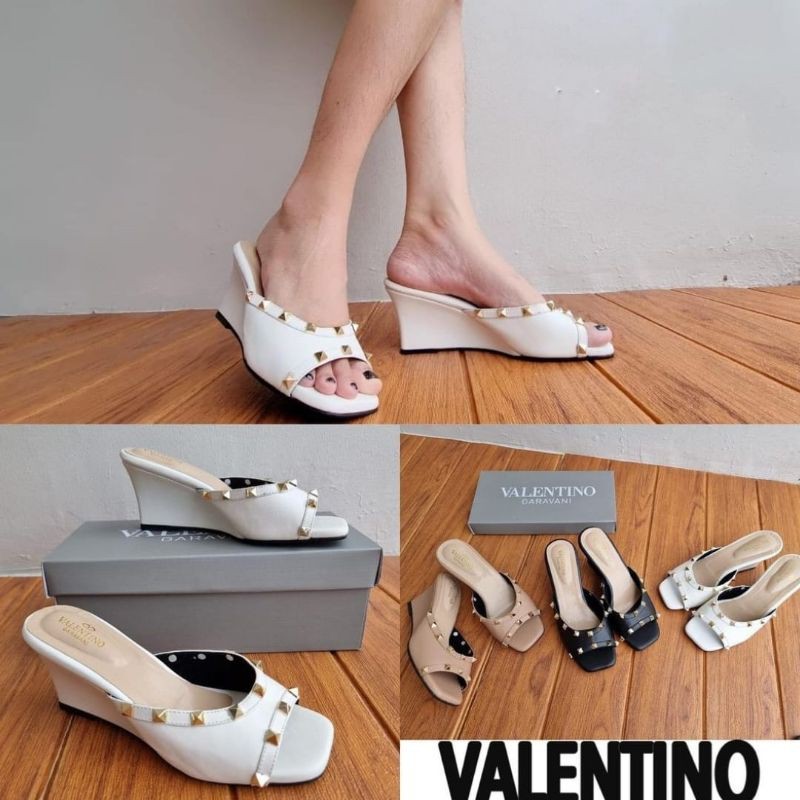 Giày Valentino Stude 7cm Dove Skin