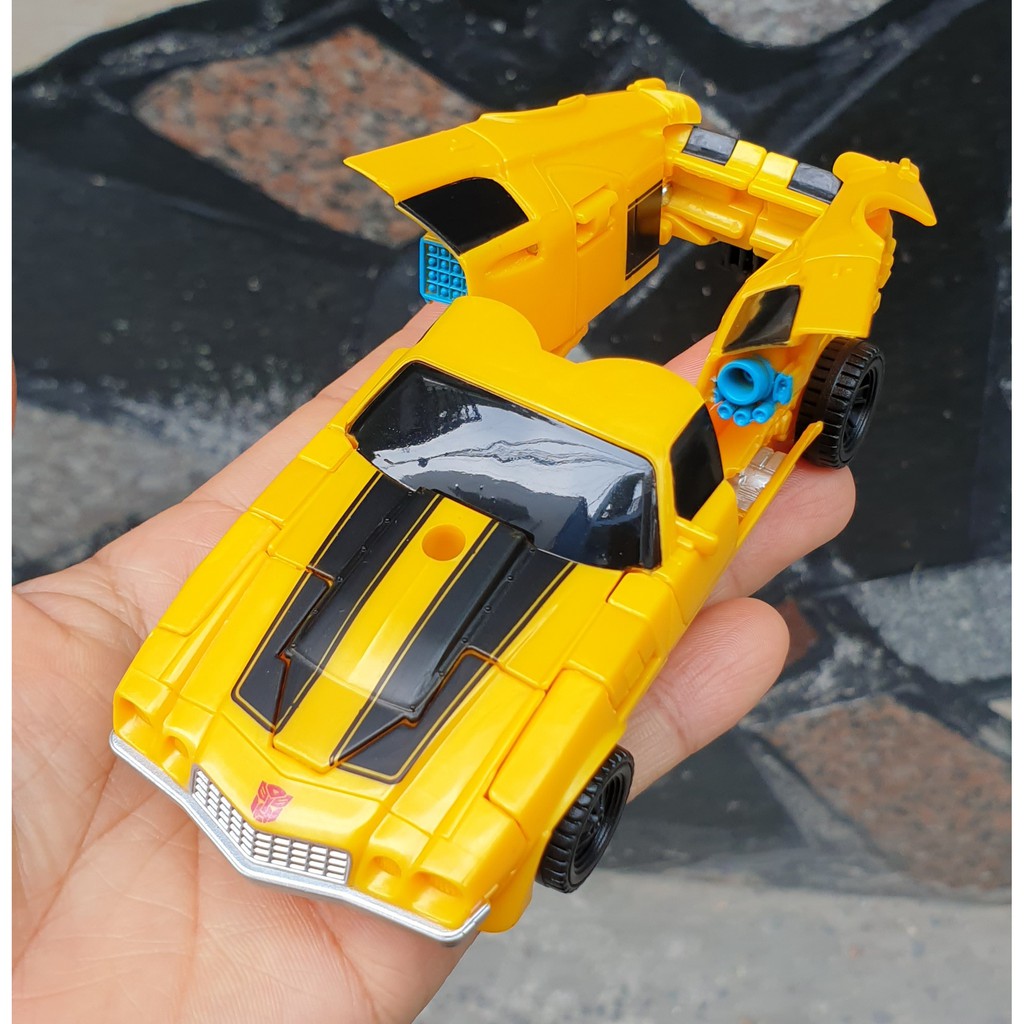 Robot biến hình xe Ô tô Bumblebee cao 11cm, màu vàng nhiều bước Transformers - Hasbro